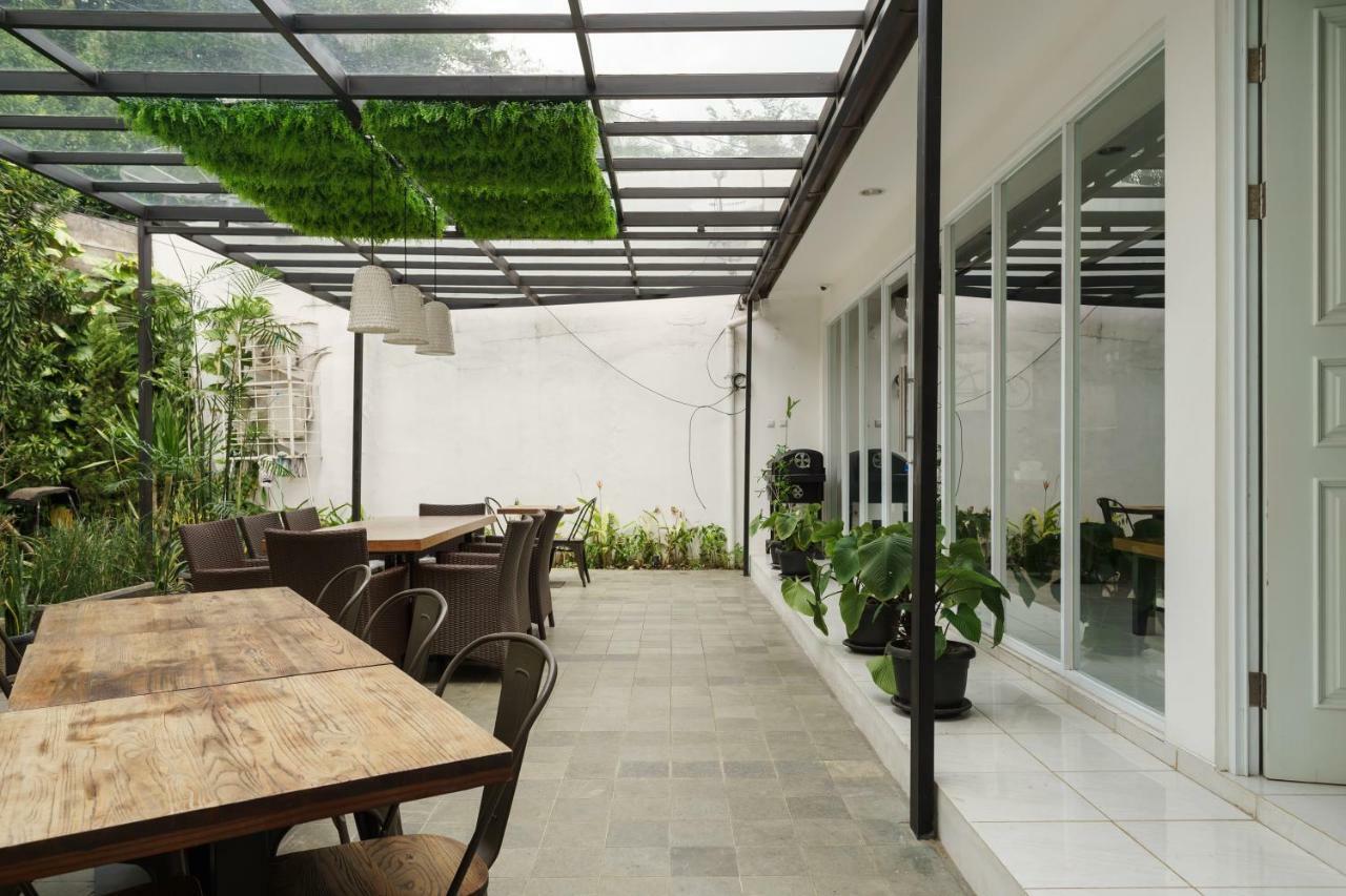 Reddoorz Plus Near Exit Toll Puncak 2 Bogor Ngoại thất bức ảnh